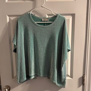 Zenana Outfitters Green Striped Short Sleeve Top